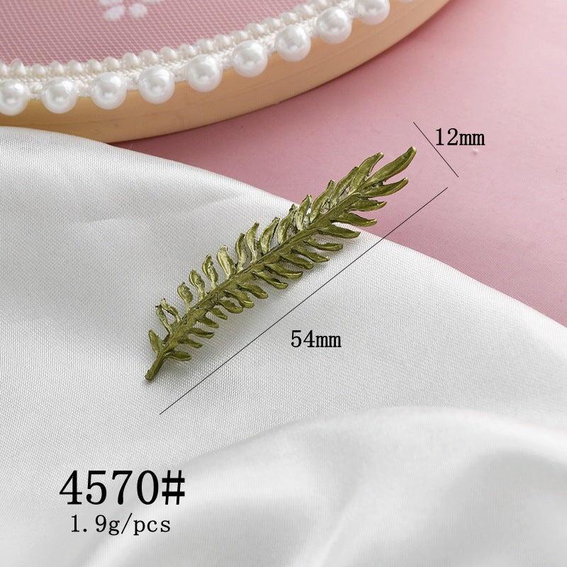 Vintage Mori Style Alloy Plant Leaves Refreshing Material Handmade Hair Ear Clip